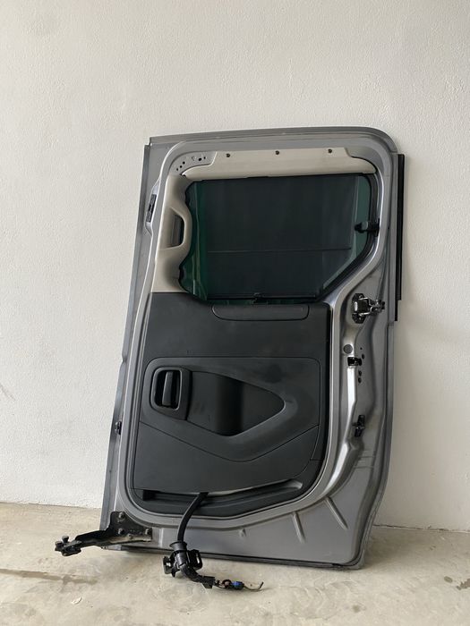 Peugeot Partner Porta Lateral 2017