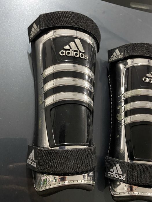 Caneleiras Futebol Adidas