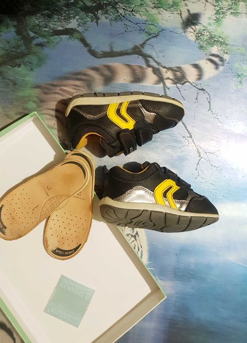 Кроссовки GEOX размер 23