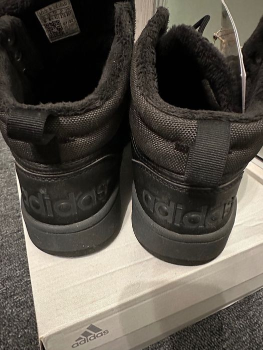 Adidas hoops 3.0 розмір 42,5