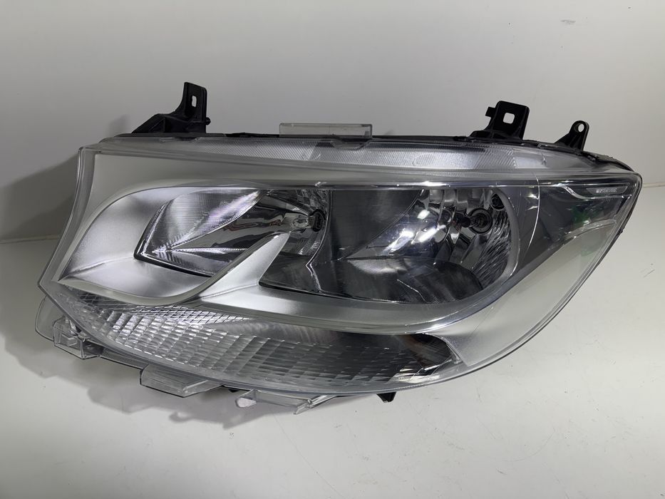 Lampa Reflektor Przód Przedni Lewy Mercedes Sprinter w907 w910
