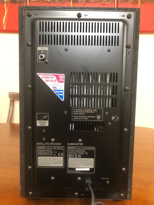 Subwoofer ativo com 5 colunas