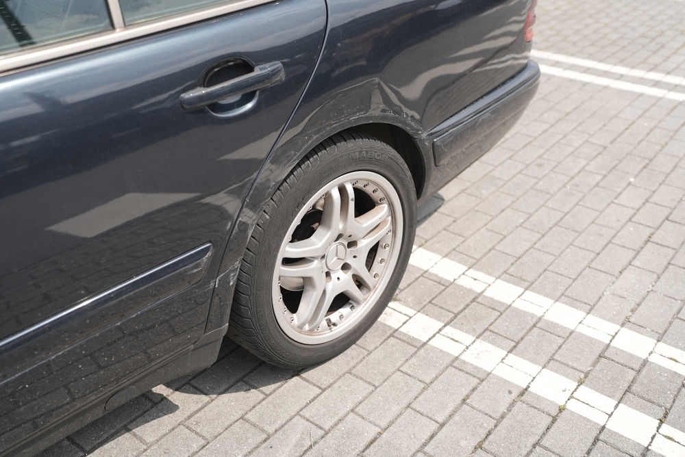 Mercedes E220 CDI Automático 1999