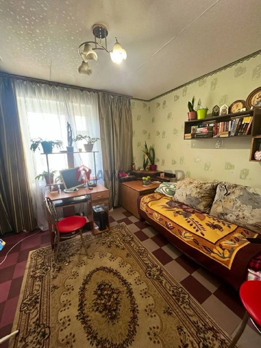 Продам 2-кімнатну квартиру 10 мікрорайоні