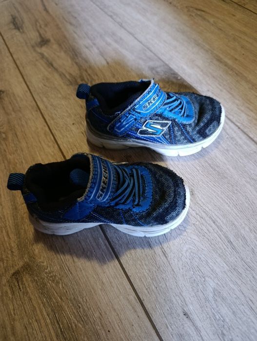 Кросівки і макасини для хлопчика