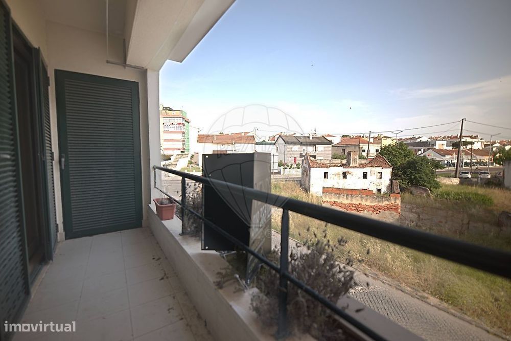 Apartamento T4 para venda