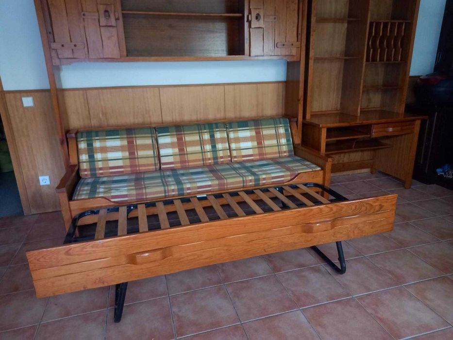 Estúdio Completo – Sofá, Cama, Secretária e Armários