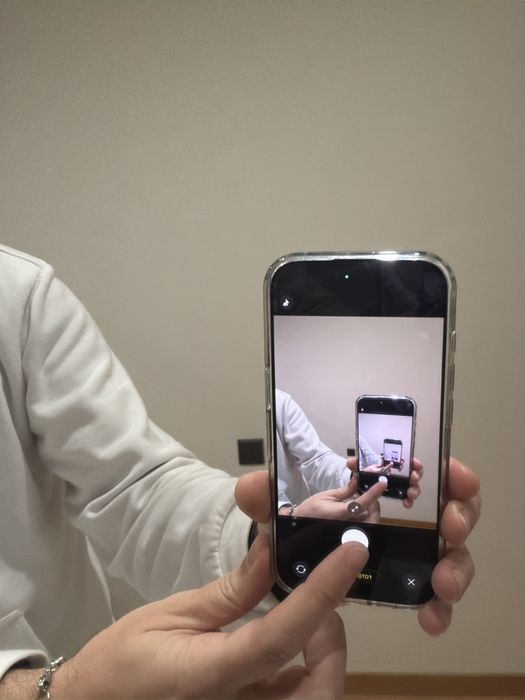 iPhone 17 APPLE (6.3'' - 256 GB - Azul-névoa)