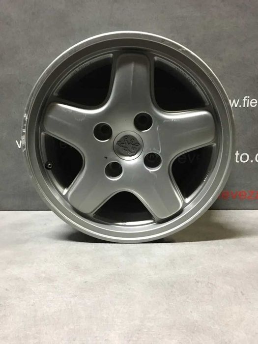 Centro de jantes 14" Peugeot 106 MK1