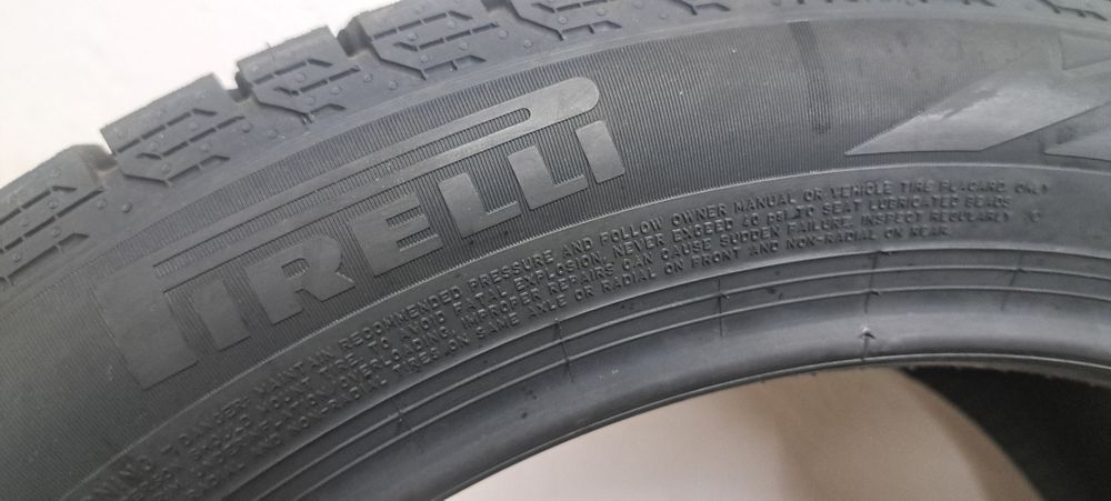 Pirelli Ice Zero 235/45/R18