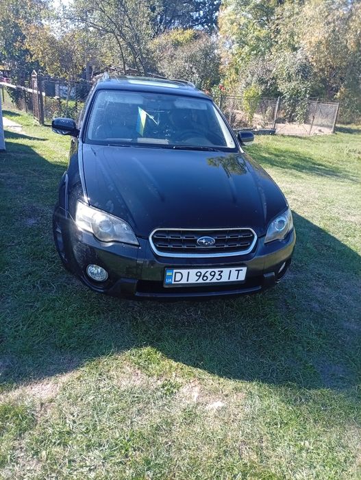 Субару Аутбек 2005