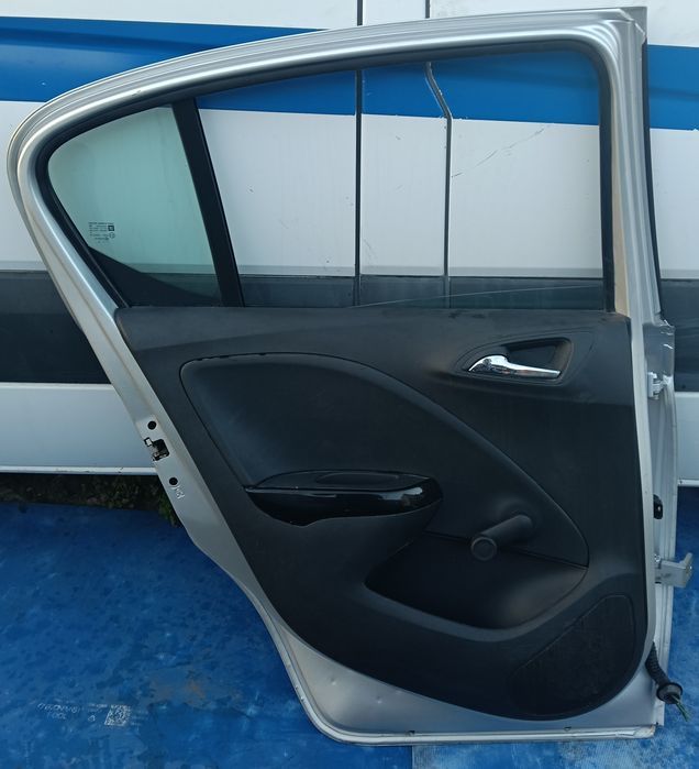 Opel corsa E /porta trás esquerda Anos 2014/2015/2016/2017/2018/2019