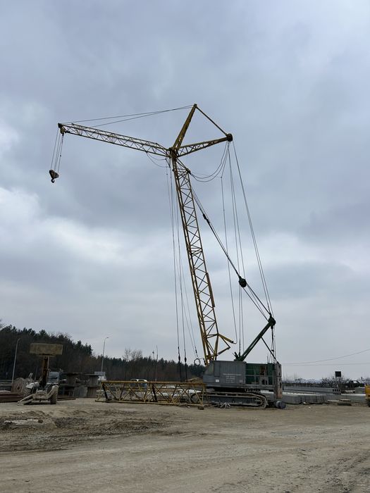 Кран гусеничний СКГ-63/100, 63 т, стріла 35.94 м, гусьок 29,04 м