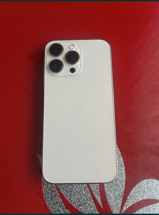 Продам Iphone 13 pro