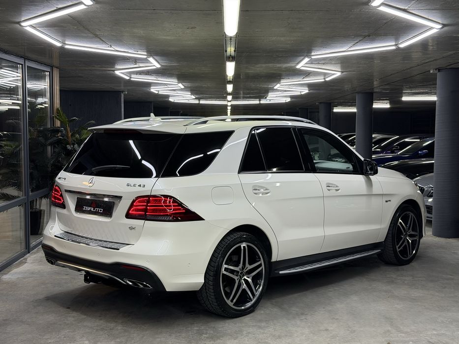 Mercedes-Benz GLE43 AMG