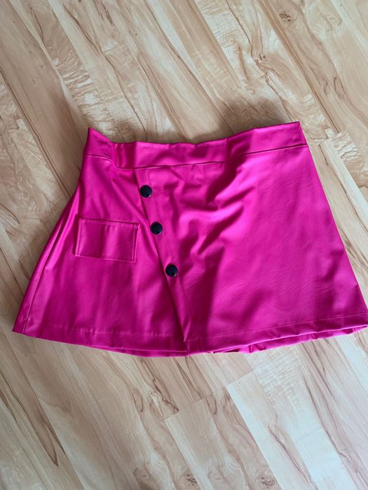 Spodenki spódniczka różowa eco skóra
