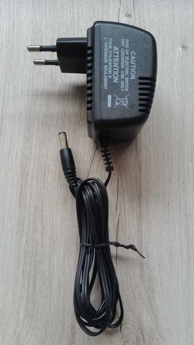 Creative  MCAD090040TH6 zasilacz do głośników