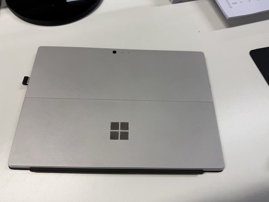 Vendo Microsoft Surface Pro 6 i5 8GB 256GB 12.3''