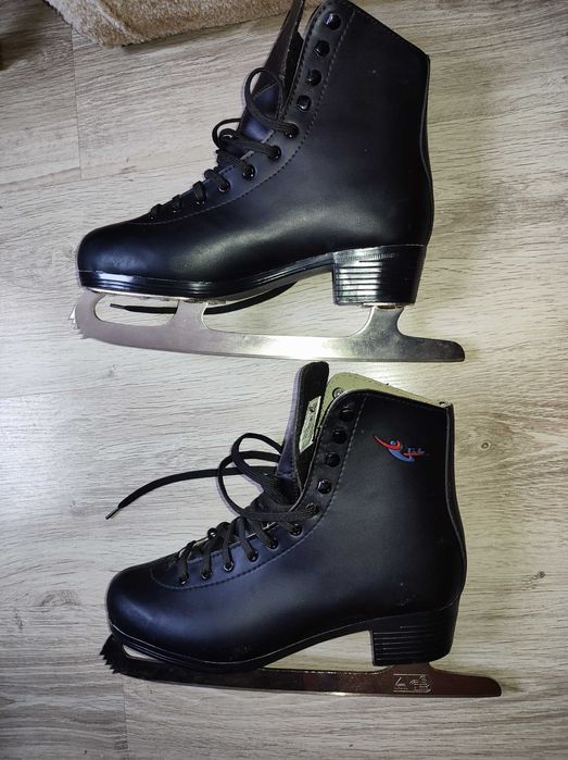 Ковзани / коньки розмір 40, фото устілки / стельки