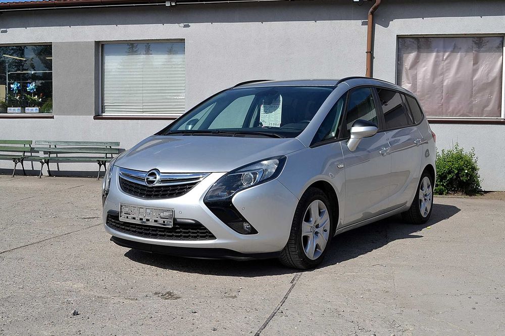 Opel - Zafira 2.0 cm Diesel  2012 , Klima , z Niemiec , super stan , okazja !