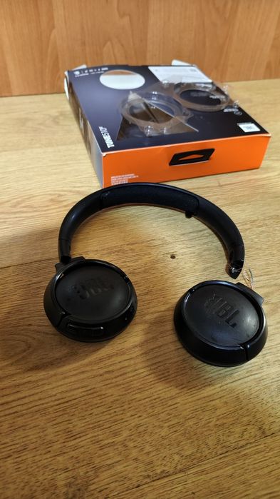 Bluetooth наушники jbl