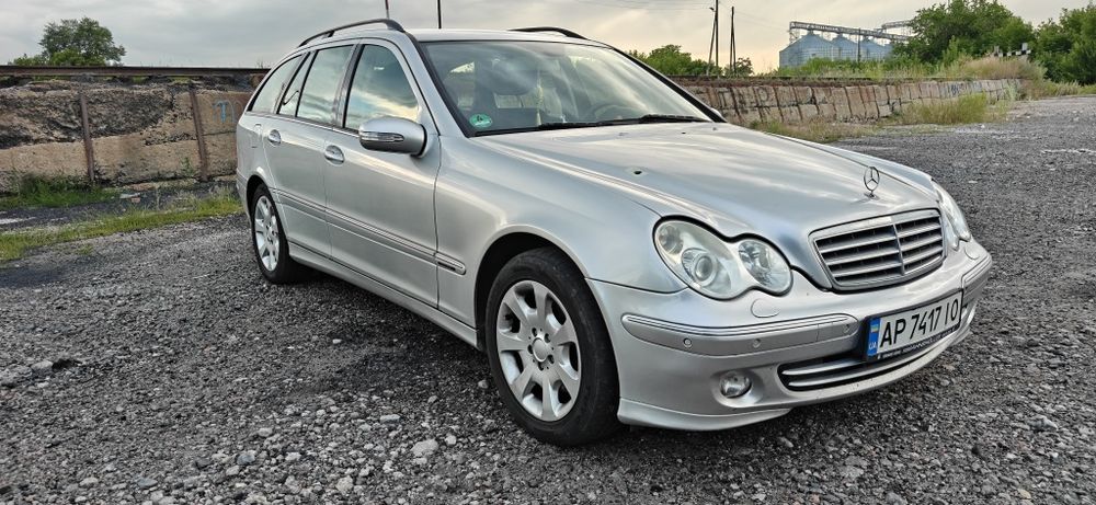Mercedes-Benz C280