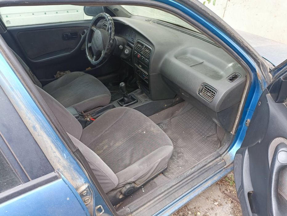 Продам Nissan Primera.