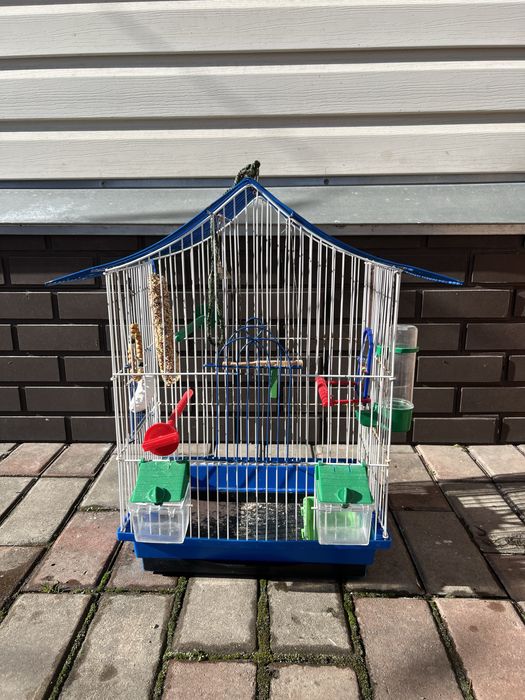 Клітка для папуги