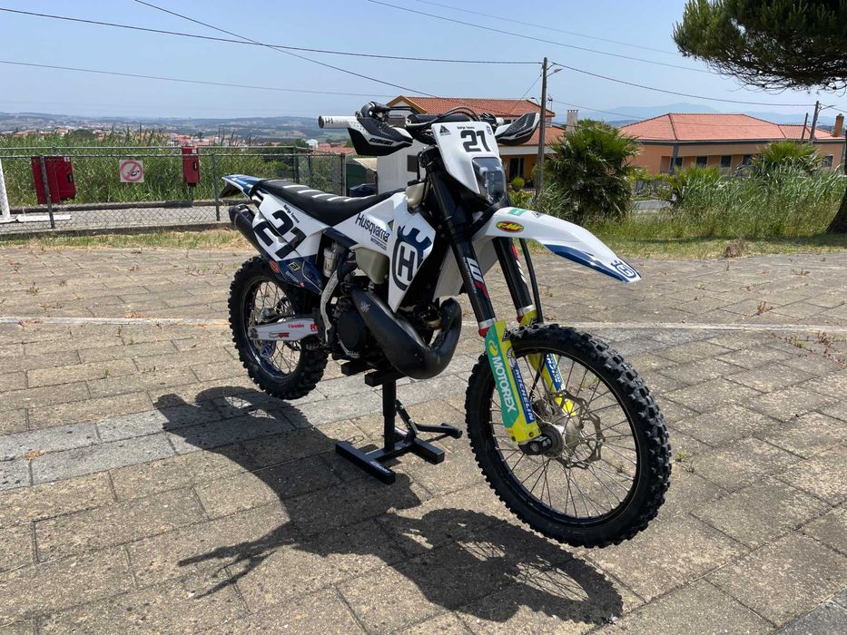 Husqvarna TE250i 2020 - Enduro