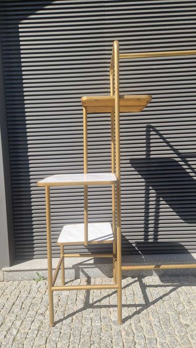 Charriot Expositor c/Prateleiras