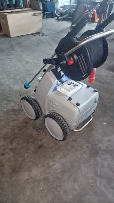 Maquina de lavar de alta pressao KRANZLE QUADRO 1000 TST 220 BARES