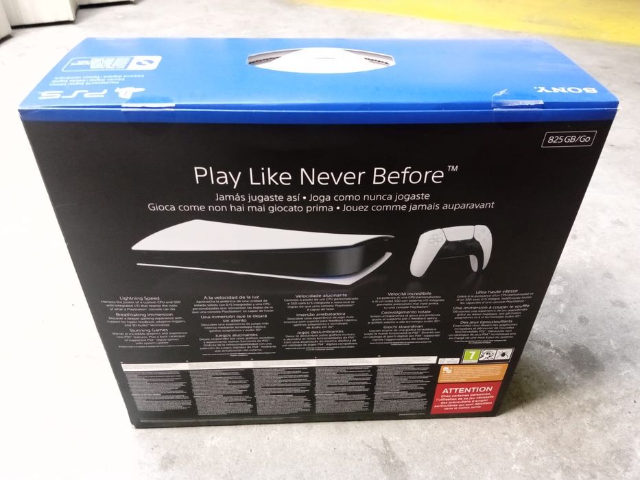 Caixa PlayStation 5 Slim Digital