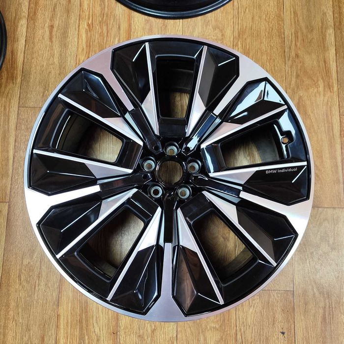 R23 9.5J оригінал BMW iX (i20) іХ(і20) стиль 1028 individual диск бмв