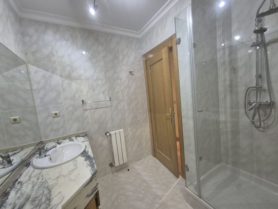 Apartamento T3 para arrendamento