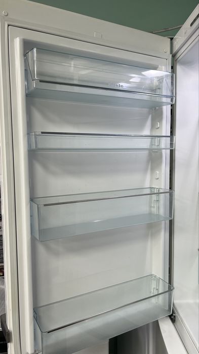 Холодильник Miele KFN 12924 SD-1