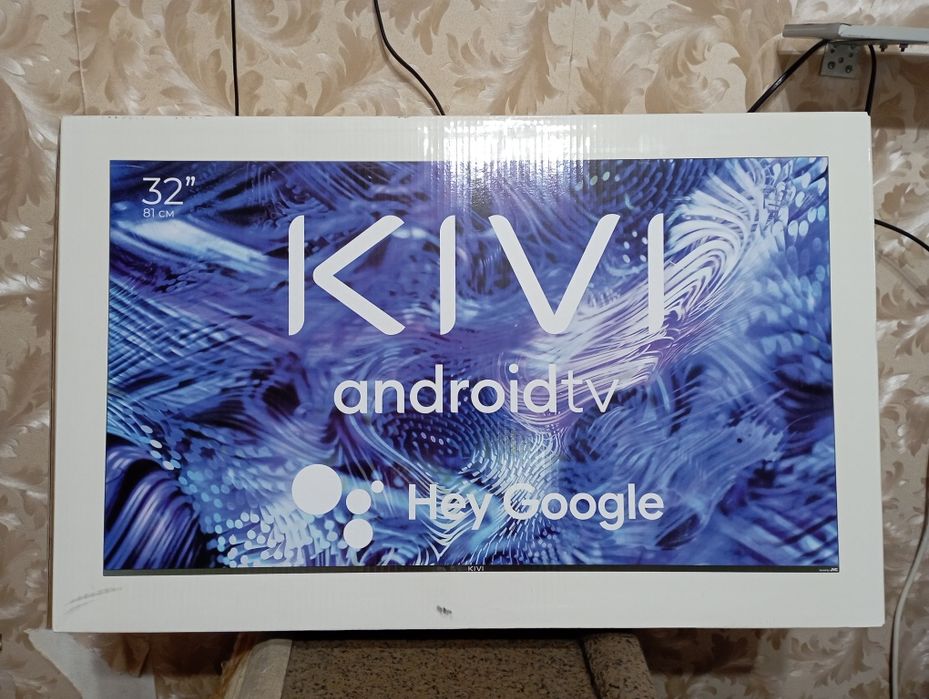 Телевизор Kivi-32H750NW смарт.