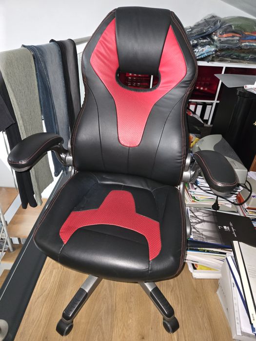 Cadeira de Escritório / Gaming – Preto e Vermelho