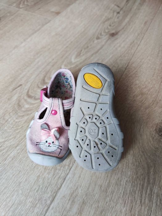 kapcie BEFADO rozmiar 20