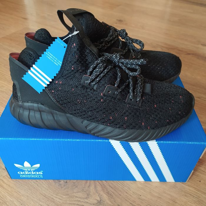 Adidas Tubular Doom