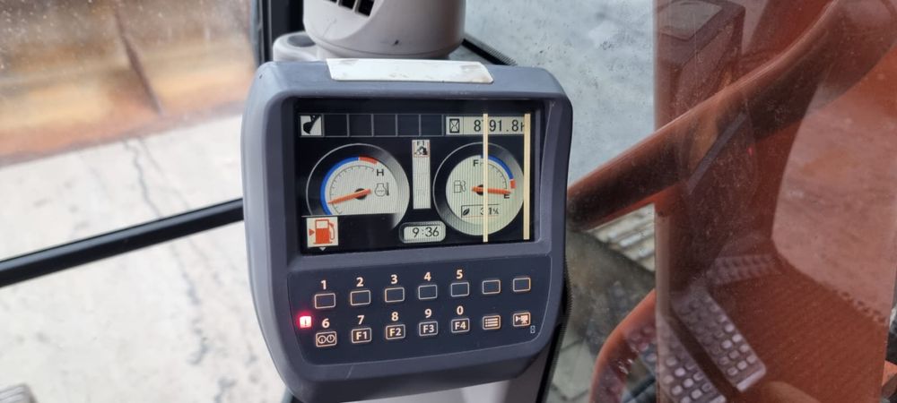 Продам экскаватор Hitachi ZX 280 , 2012 г