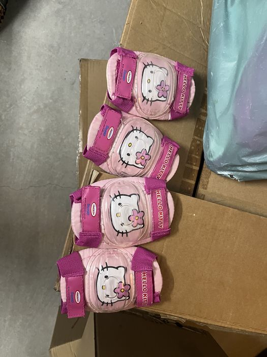 Patins de crianca com proteções para joelhos e cotovelos