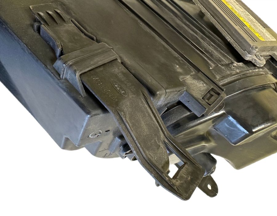 Lampa Lewa Przednia Reflektor Lewy Przód Xenon Ford Focus Mk2
