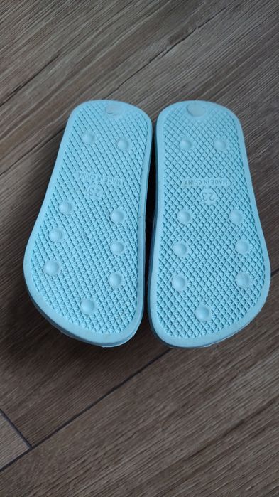 Klapki rozmiar 23 Pepco