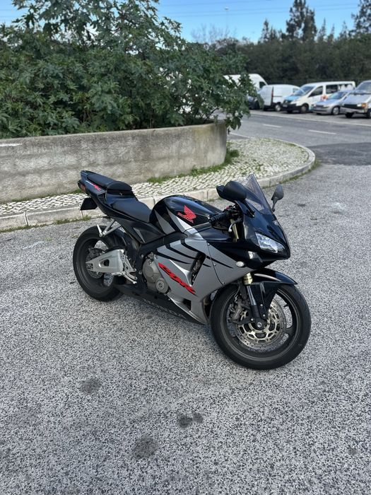 Honda cbr 600 rr