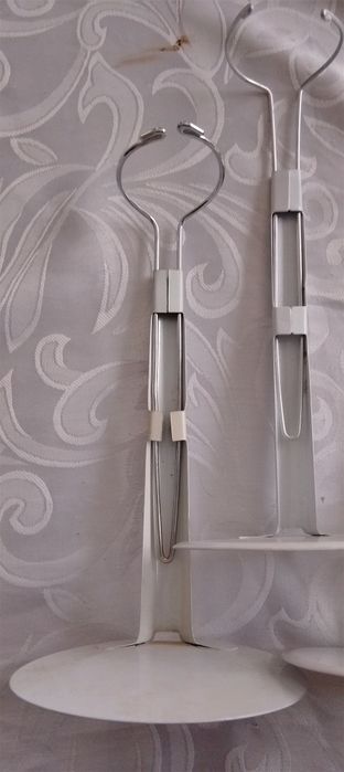 Stojak na lalkę Barbie i inne