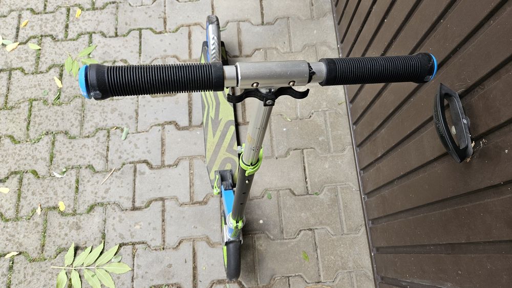 Hulajnoga Spokey z pompowanymi kółkami. W 100% sprawna!