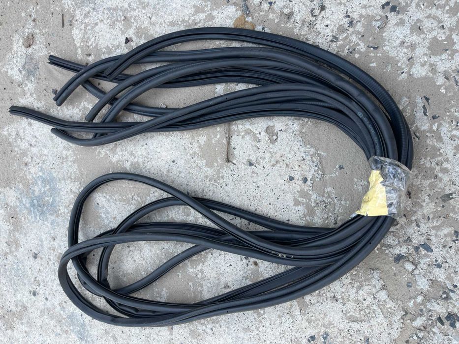 уплотнители двери ваз 2102 ранние заводские