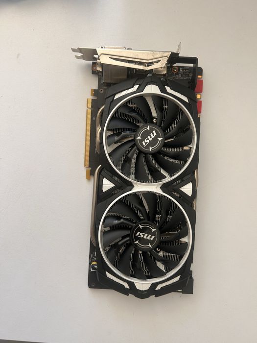 Vendo placa grafica 1070 8gb ddr5