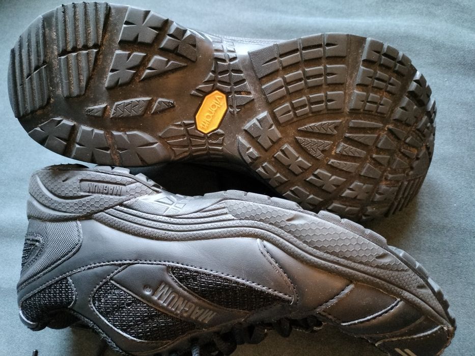 Buty sportowe MAGNUM wojskowe 42 kontraktowe