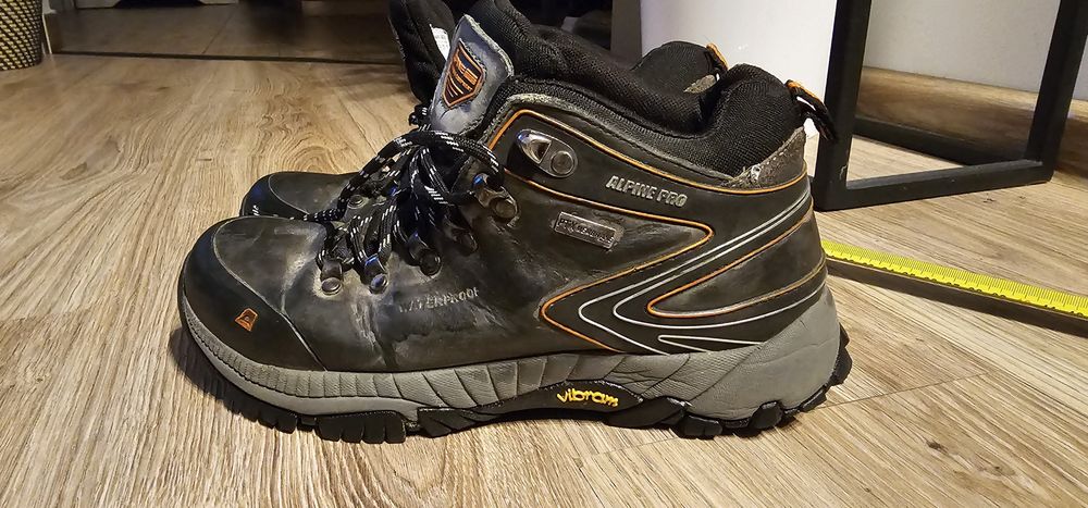 Alpine buty skórzane rozmiar 39 wkładka 25,5cm używane